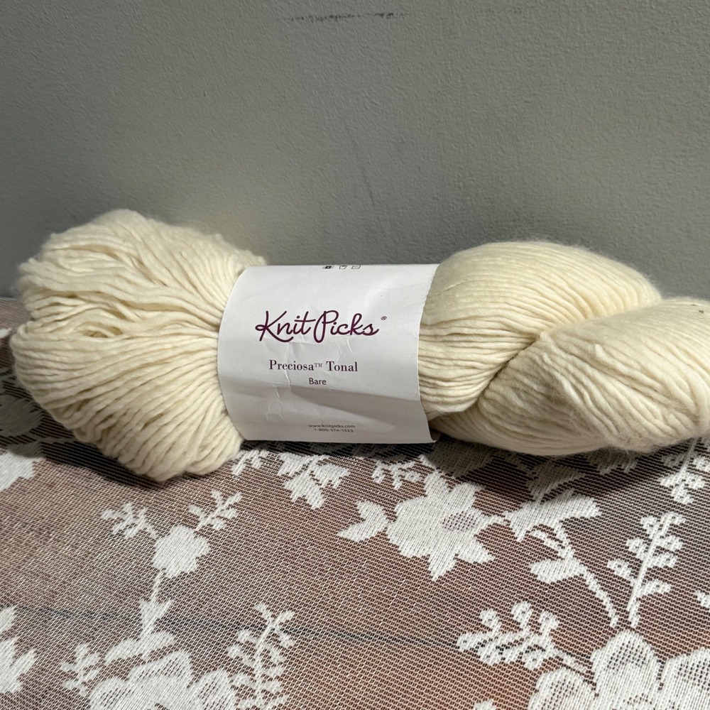 Knit Picks Preciosa Tonal Yarn Worsted 100g Bare New Merino Wool Off-White 273yd